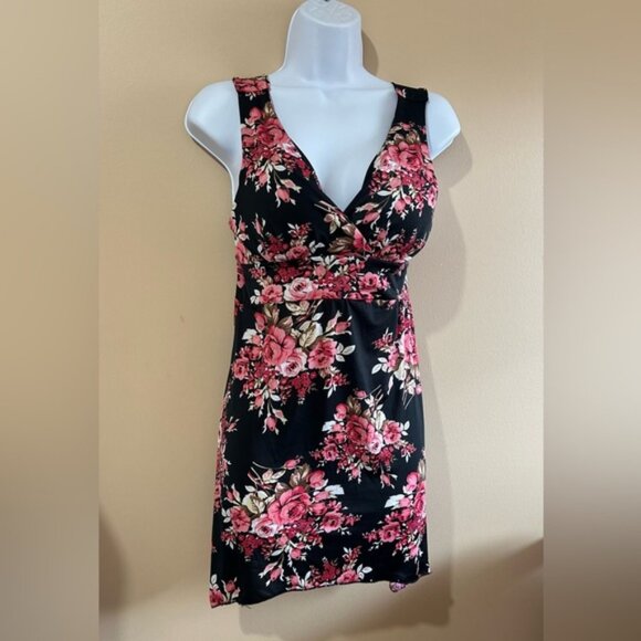 CANDY COUTURE FLORAL SUMMER MINI DRESS ASSYMETRICAL HEM in size medium - Picture 4 of 8